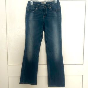 L E. I jeans size 7 curvy boot cut